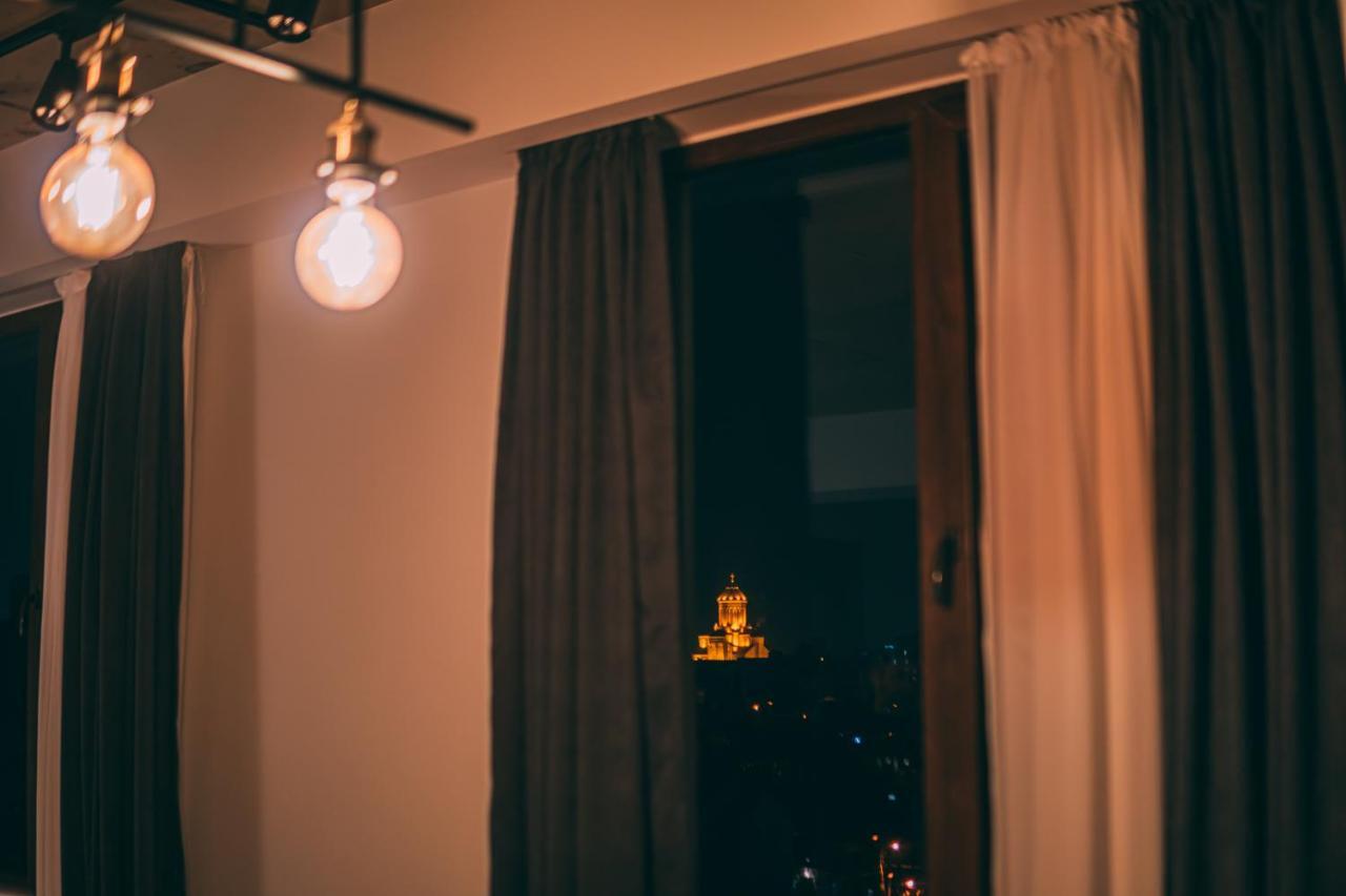 Apartment Sixteen Tbilisi Exterior foto
